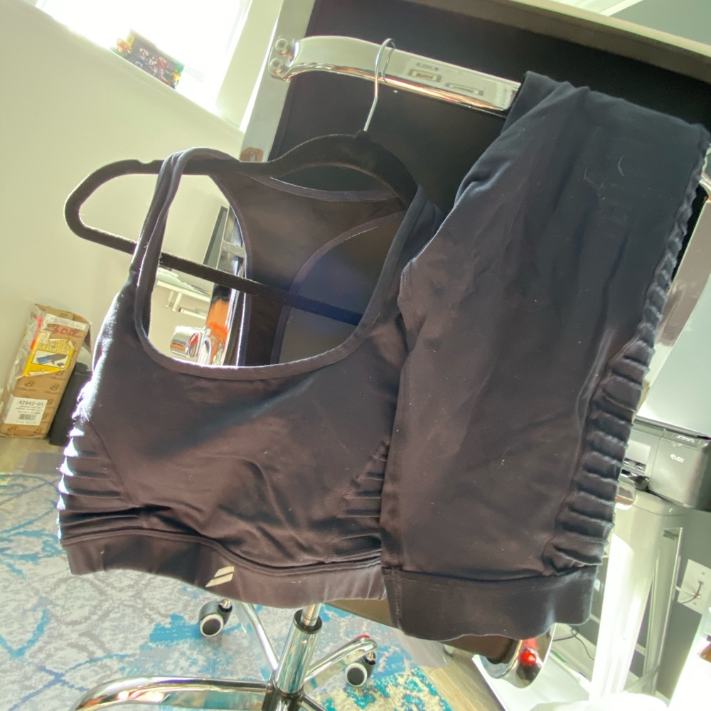 Do you even- navy blue ribbed set